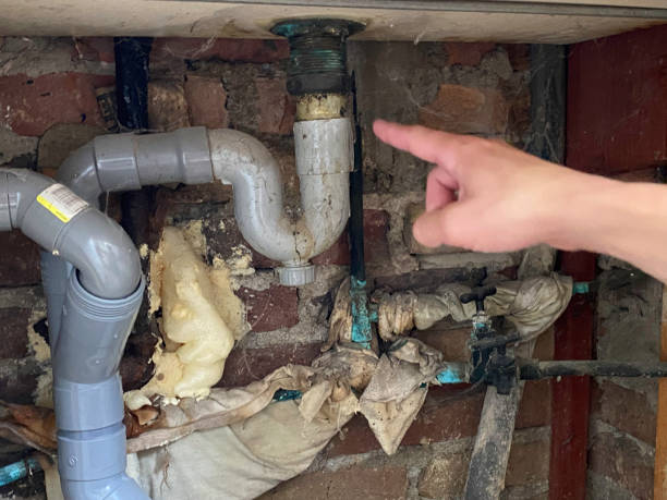 Water damage restoration insurance claims in Carle Place, NY